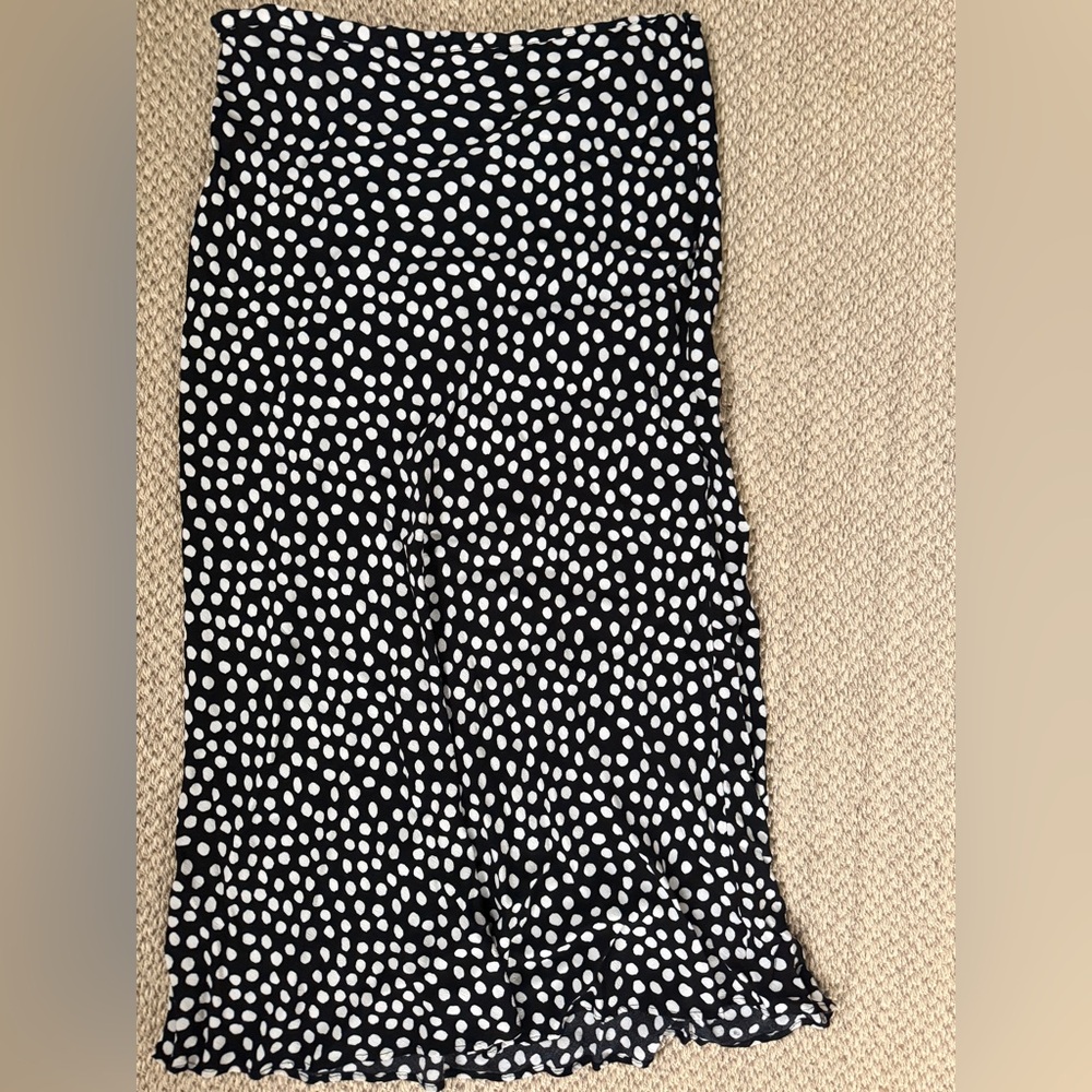Zara Size XL Black and White Polka Dot Skirt